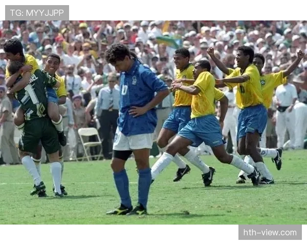 奥萨苏纳防线稳固,球队在新赛季中持续保持强大韧性表现 奥萨苏纳防线稳固,球队在新赛季中持续保持强大韧性表现