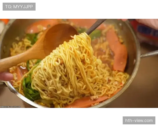 蔡赟当年比赛赢了就带老婆去吃人均三千的日料，输了回家自己煮泡面